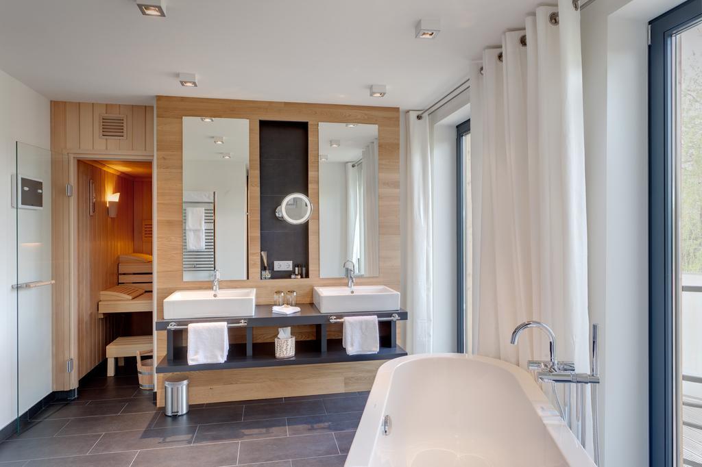Hotel Strandhaus - Boutique Resort & Spa Lubben Bagian luar foto